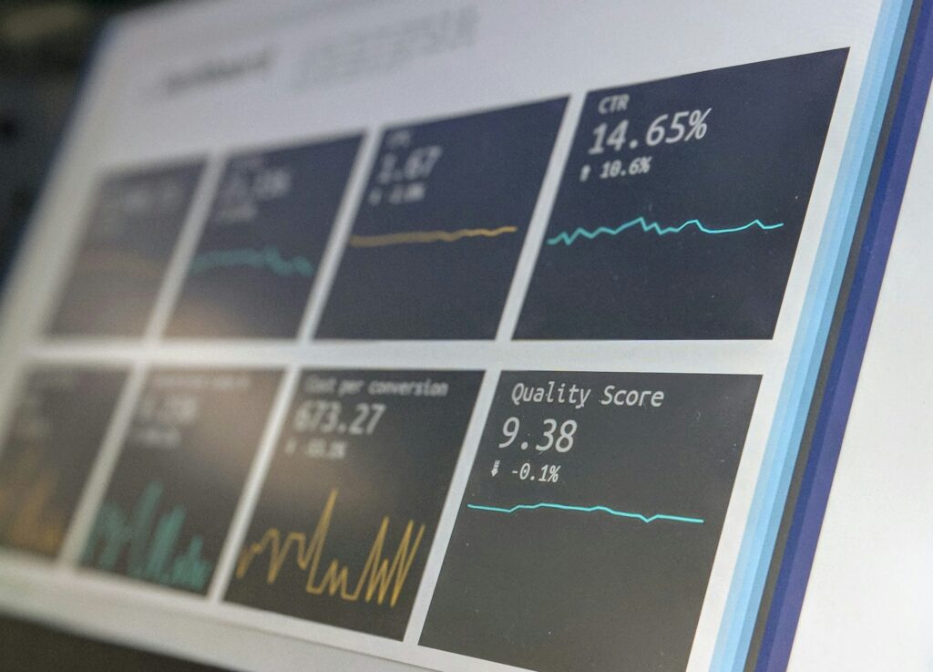 Data analysing
Data
Analyzing